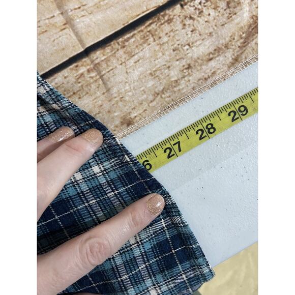 Red Head Mens Flannel Shirt Size Medium Button Down Blue Plaid Top Long Sleeve - Picture 5 of 11